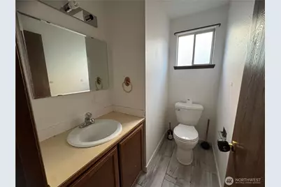 1915 E Spruce Street #A, Seattle, WA 98122 - Photo 7