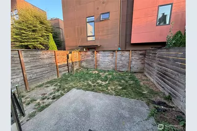 1915 E Spruce Street #A, Seattle, WA 98122 - Photo 15