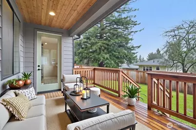 12332 38th Avenue NE #B, Seattle, WA 98125 - Photo 5