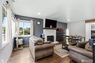 1159 19th Ave, Longview, WA 98632 - Photo 3