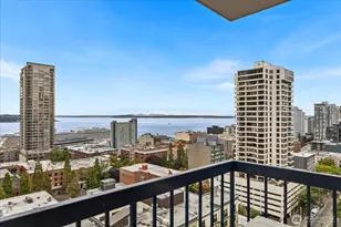 2100 3rd Ave, Seattle, WA 98121 - Photo 13