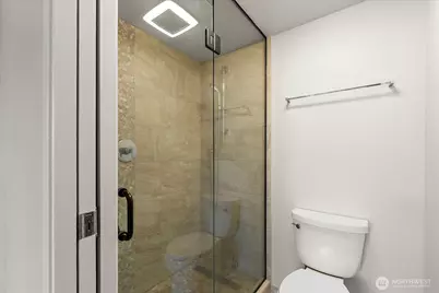 2100 3rd Avenue #1703, Seattle, WA 98121 - Photo 19