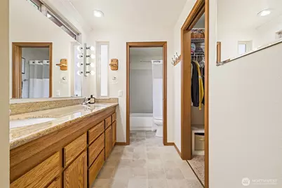 19808 137th Avenue SE, Renton, WA 98058 - Photo 19