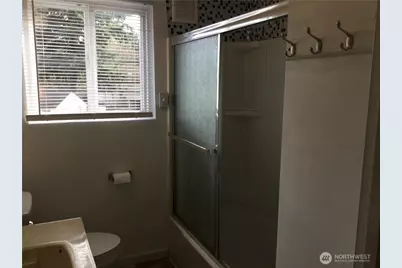 801 Pecks Drive #A, Everett, WA 98203 - Photo 11