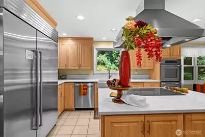 25235 SE Mirrormont Drive, Issaquah, WA 98027 - Photo 13