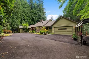 25235 SE Mirrormont Dr, Issaquah, WA 98027 - Photo 5