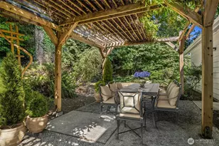 7921 E Mercer Way, Mercer Island, WA 98040 - Photo 31