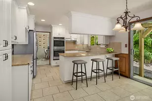 7921 E Mercer Way, Mercer Island, WA 98040 - Photo 11