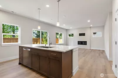 17915 Sunset Road, Bothell, WA 98012 - Photo 13
