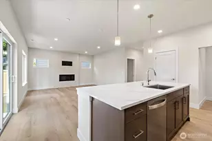 17915 Sunset Rd, Bothell, WA 98012 - Photo 11