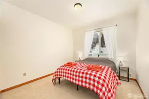 330 Keechelus Dr, Snoqualmie Pass, WA 98068 - Photo 11