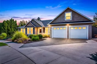 105 Pickens St, Wenatchee, WA 98801 - Photo 1