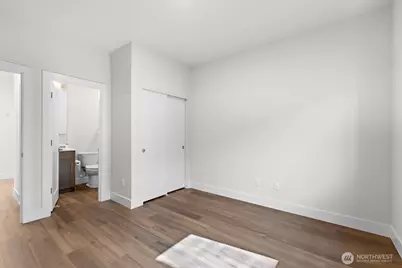 17919 Sunset Road, Bothell, WA 98012 - Photo 7