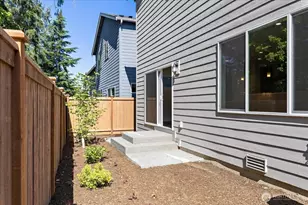 17919 Sunset Rd, Bothell, WA 98012 - Photo 17