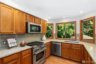 23046 NE 19th Dr, Sammamish, WA 98074 - Photo 7