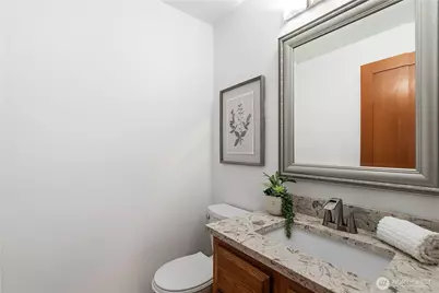 23046 NE 19th Drive, Sammamish, WA 98074 - Photo 11