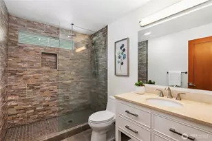 23046 NE 19th Dr, Sammamish, WA 98074 - Photo 21