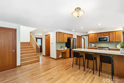 23046 NE 19th Drive, Sammamish, WA 98074 - Photo 5