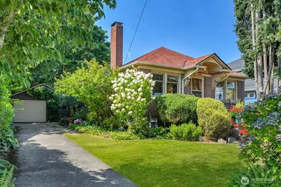 9035 11th Avenue NW, Seattle, WA 98117 - Photo 1