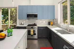 1810 SW Dakota St, Seattle, WA 98106 - Photo 11
