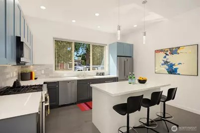 1810 SW Dakota Street, Seattle, WA 98106 - Photo 9