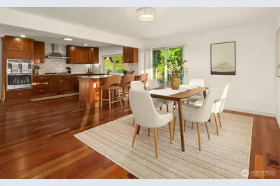 8308 Frederick Place, Edmonds, WA 98026 - Photo 11