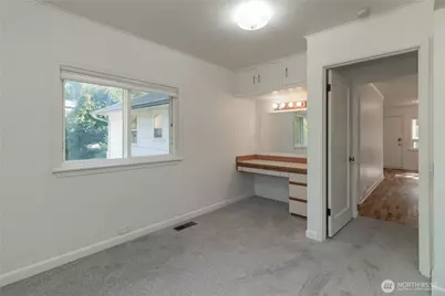 13057 10th Avenue S, Seattle, WA 98168 - Photo 25
