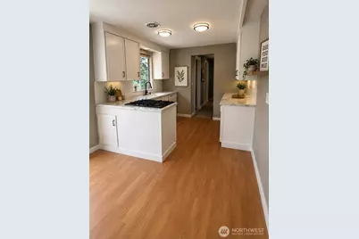 5250 Dahl Drive, Tacoma, WA 98406 - Photo 5