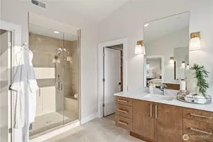 10209 125th Ave NE, Kirkland, WA 98033 - Photo 15