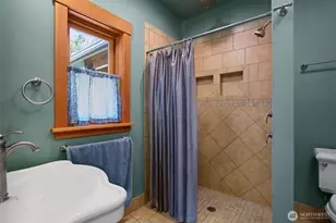 156 Hazel Point Ct, Quilcene, WA 98376 - Photo 19