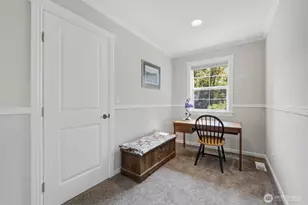 506 Azalea Ave NE, Bainbridge Island, WA 98110 - Photo 17