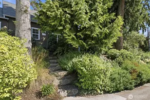 506 Azalea Ave NE, Bainbridge Island, WA 98110 - Photo 31