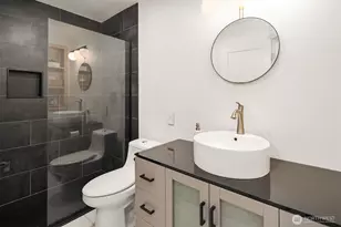 8410 SE 47th Pl, Mercer Island, WA 98040 - Photo 37