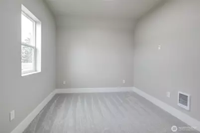 800 E Market Street, Aberdeen, WA 98520 - Photo 27