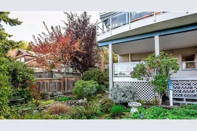 4022 59th Avenue SW #C, Seattle, WA 98116 - Photo 7
