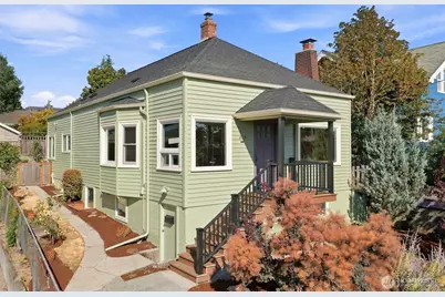 4117 Eastern Avenue N, Seattle, WA 98103 - Photo 1