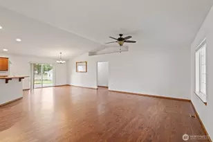 18647 Joselyn Street SW, Rochester, WA 98579 - Photo 9