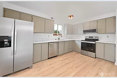3013 M Street NE, Auburn, WA 98002 - Photo 13