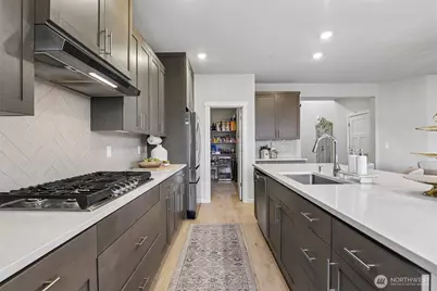 805 S 27th Place, Ridgefield, WA 98642 - Photo 13