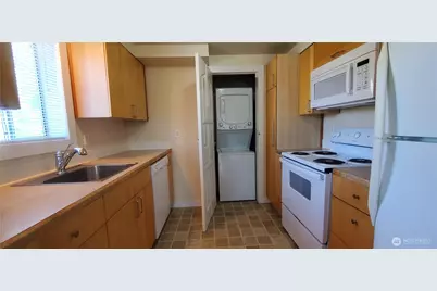 4500 Delridge Way SW #3, Seattle, WA 98106 - Photo 5