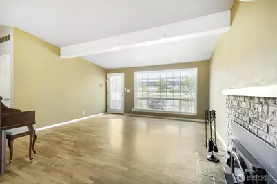 3707 SW 105th Street, Seattle, WA 98146 - Photo 5