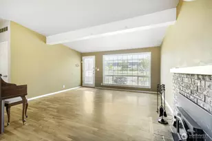 3707 SW 105th St, Seattle, WA 98146 - Photo 5