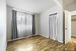3707 SW 105th St, Seattle, WA 98146 - Photo 13