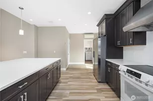 10622 55th Ave S, Seattle, WA 98178 - Photo 9