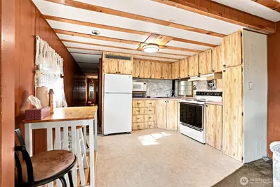 570 W Pacific Avenue, Ronald, WA 98940 - Photo 5