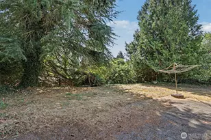 3827 S 176th St, Seattle, WA 98188 - Photo 29