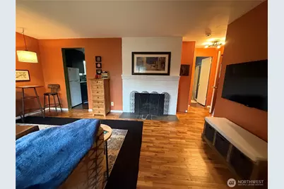 9624 Renton Avenue S #A, Seattle, WA 98118 - Photo 3