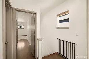 2450 NW 61st St, Seattle, WA 98107 - Photo 9