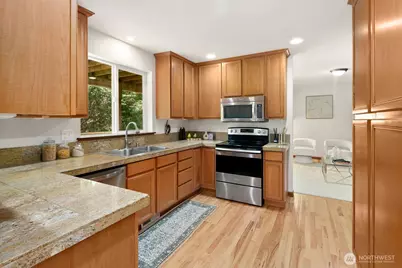 8017 64th Street SE, Snohomish, WA 98290 - Photo 7