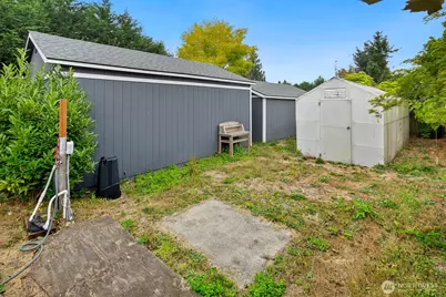8017 64th Street SE, Snohomish, WA 98290 - Photo 33